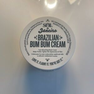 ⭐️SALE⭐️ Sol de janerio brazilian bum bum cream. (scent matches the 68 perfume)